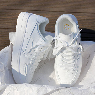 Stylish White Women's Shoes for Autumn